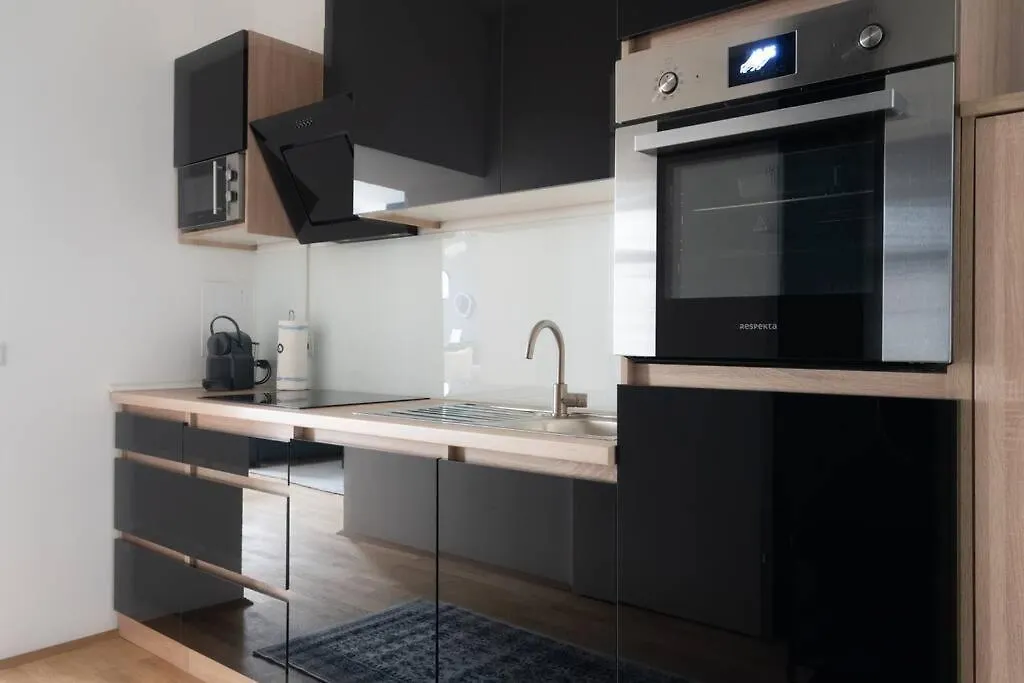 Glam 1Br Suite, Easy City Path By Hm Vienna Apartment
